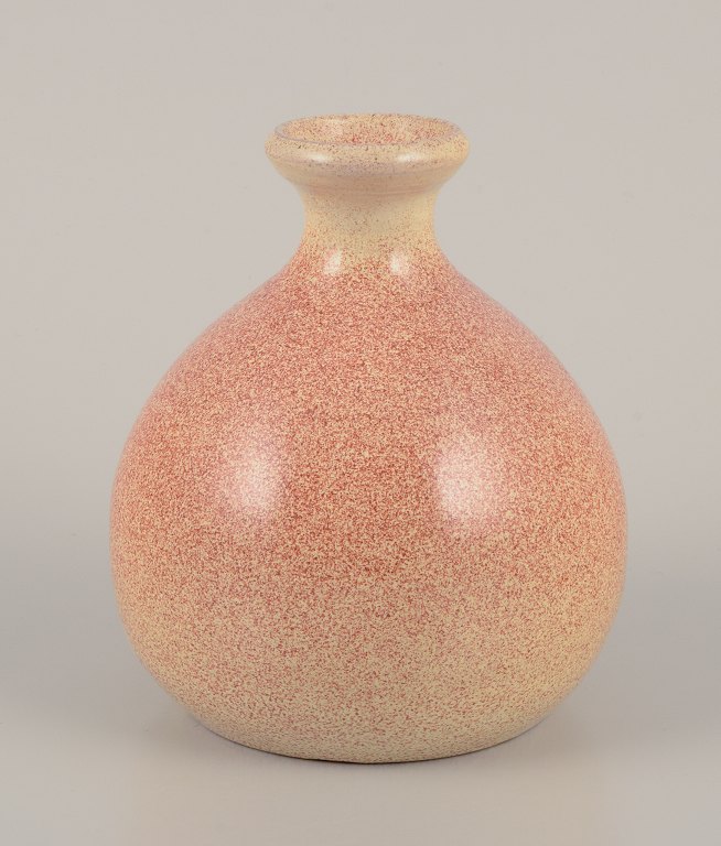 European Studio Ceramist.
Unique ceramic vase, round shape.