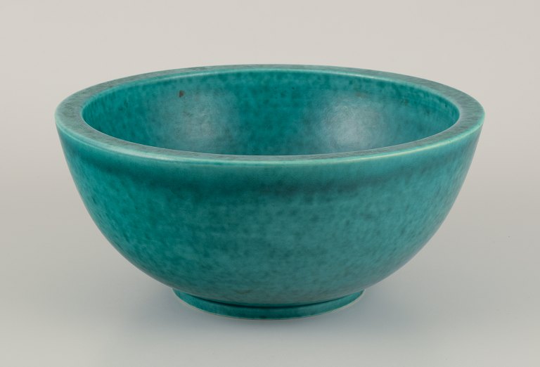 Wilhelm Kåge for Gustavsberg. Very large ceramic bowl from the "Argenta" series.