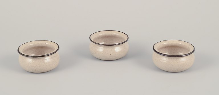 Kähler. Three small ceramic bowls.