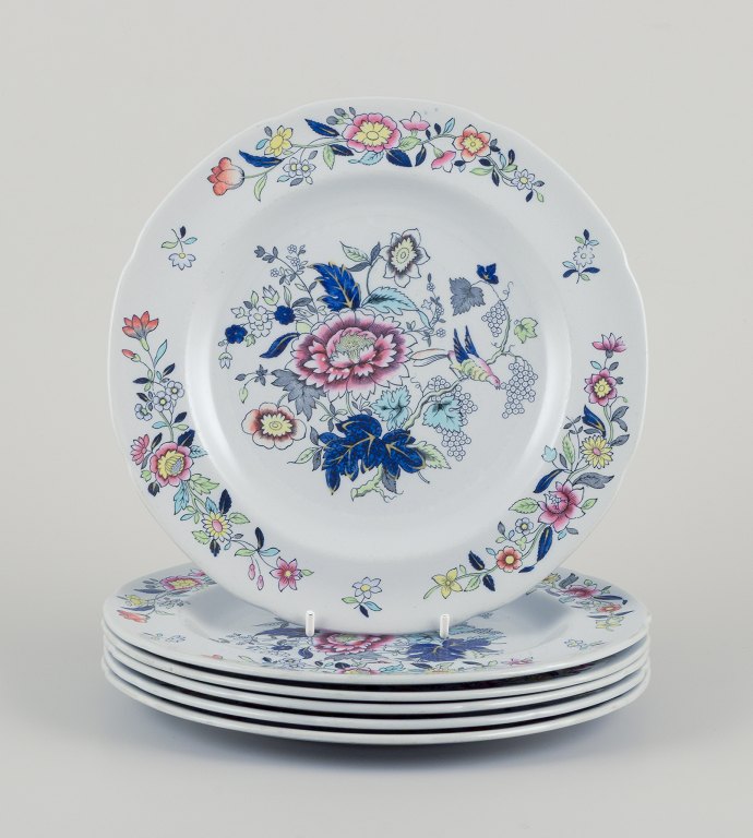 Copeland/Spode, England.
Six lunch plates in faience.