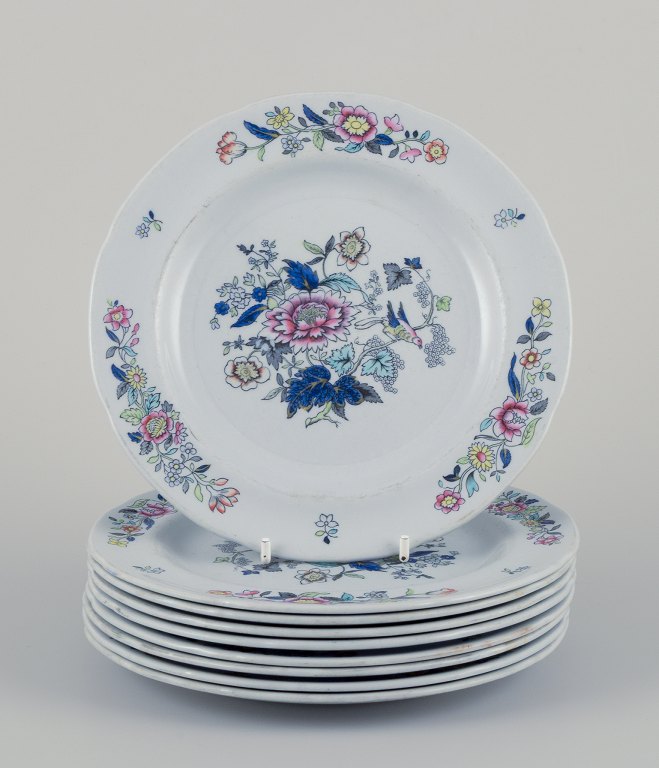 Copeland/Spode, England.
Nine plates in faience.