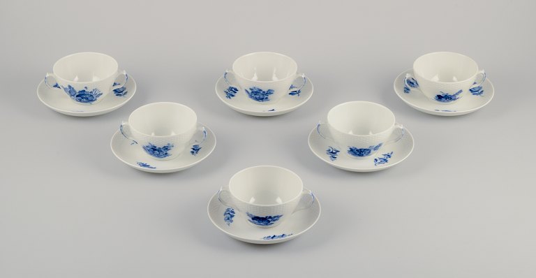 Royal Copenhagen Blue Flower Braided. A set of six pairs of bouillon cups.