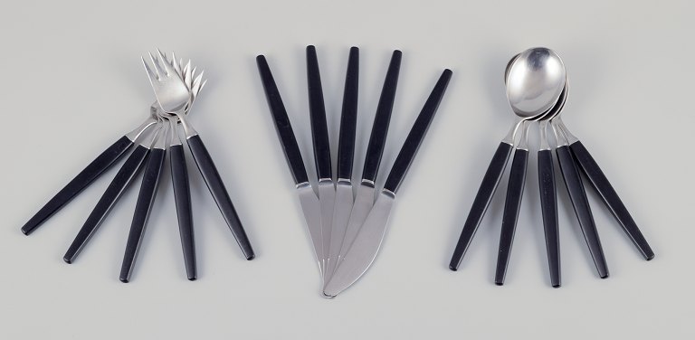 Tias Eckhoff for Lundtofte, Denmark. A complete five-person "Opus" dinner 
cutlery set.