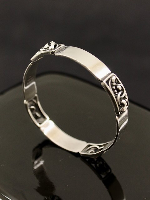 Sterling silver air deco bangle