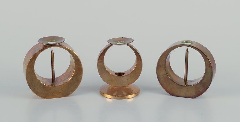 Arthur Pe for Kolbäck, Sweden.
Three brass candlesticks.