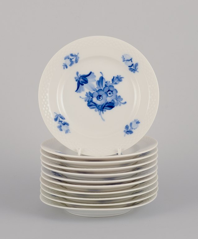 Royal Copenhagen Blue Flower Braided, a set of eleven plates.