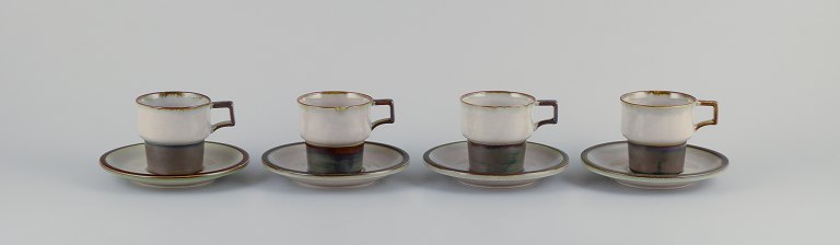 Bing & Grøndahl, Tema. Four sets of coffee cups in stoneware.