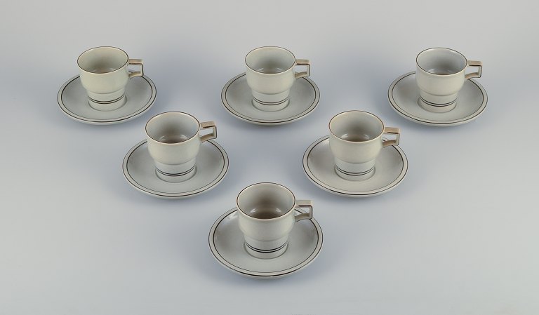 Bing & Grøndahl ”Colombia”. Seks par kaffekopper i stentøj.