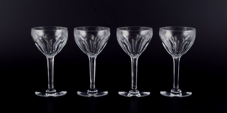 Val St. Lambert, Belgium. 
A set of four large Art Deco red wine glasses in crystal.