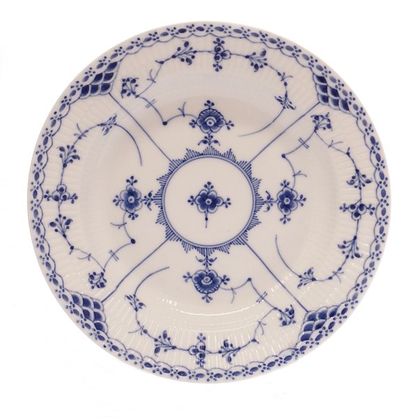 Royal Copenhagen blue fluted half lace deep plate 570. D: 24,5cm