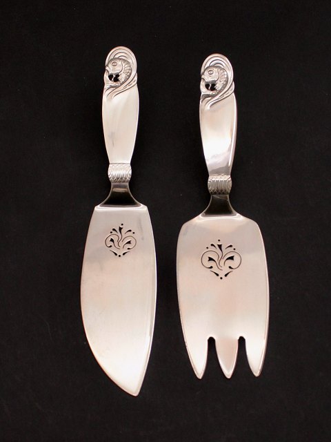 Handmade  silver fish serving set