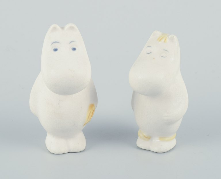 Arabia, Finland.
Two figurines from the Moomins in hand-painted ceramic.