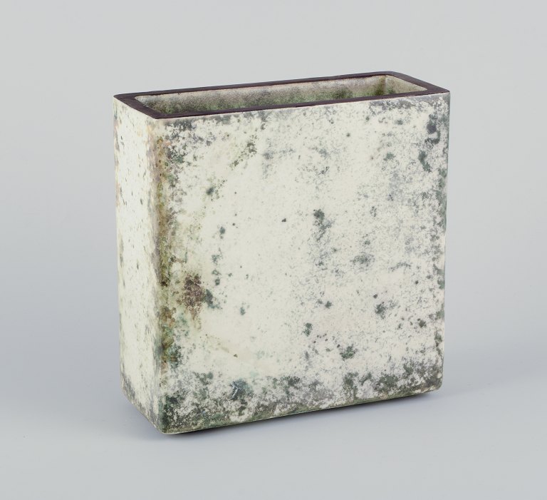 Hans Hedberg for Biot, France.
Rectangular ceramic vase.