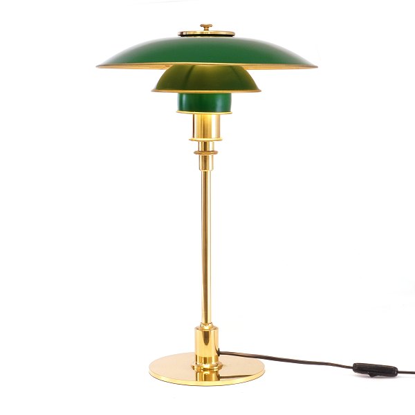 Poul Henningsen, 1894-1967: PH 3/2 table lamp. Made by Louis Poulsen. H: 45cm