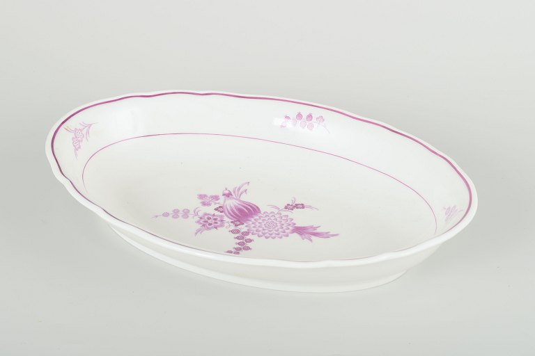 Meissen, GermanyOval bowl, 1930s.