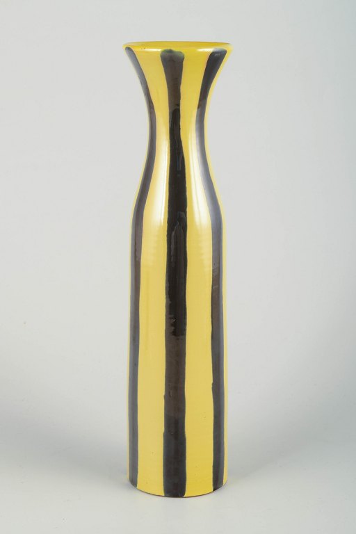 GefleLarge ceramic vase “Tropik”, 1950/60s.