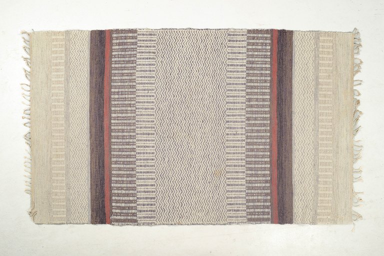 Scandinavian textile designer
Wool rug, 1970s.