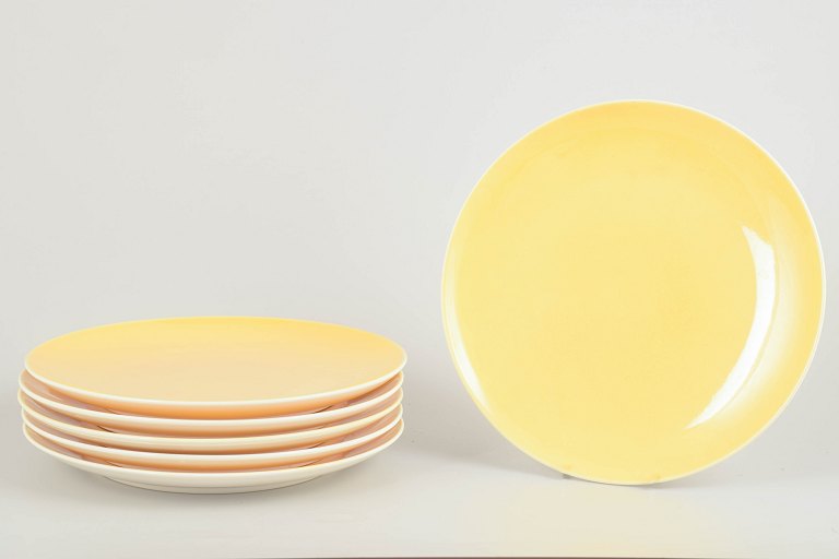 AluminiaConfetti series, mid-20th century. Set of six "Susanne" dinner plates.