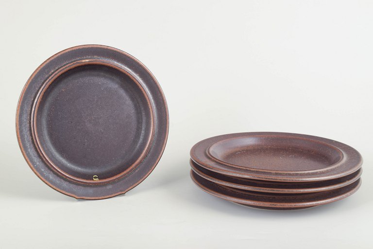 Arabia FinlandPlates “Ruska”, 1960/70s.