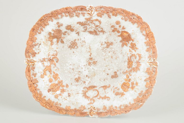 MeissenLarge antique dish, c. 1890.