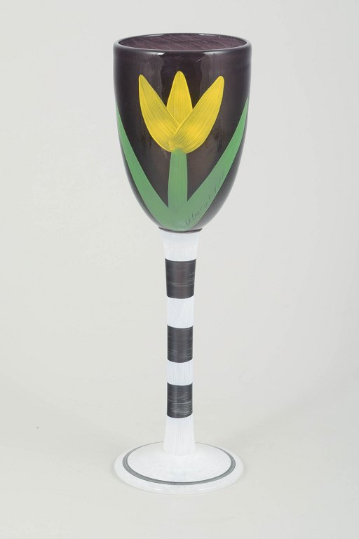 Ulrica Hydman Vallien for Kosta Boda
Wine glass, 1990s.