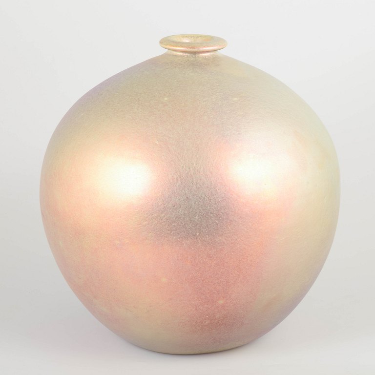 Mobach, HollandVery large vase, 1970s.