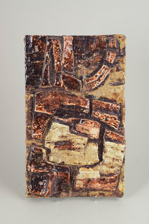 Dorothy Ruhne-Sempinski, wall relief.