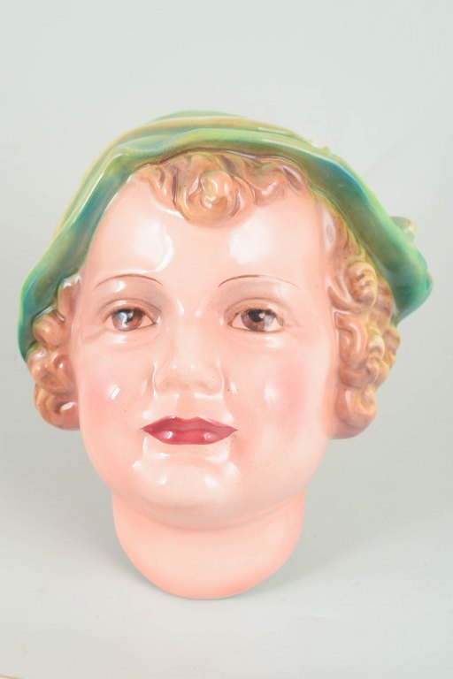 Keramos, Vienna, wall mask.