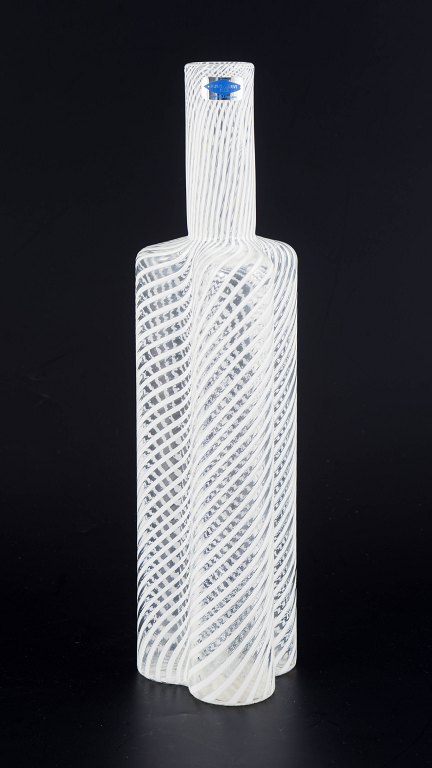 Heikki Orvola for Nuutajärvi, vase.
