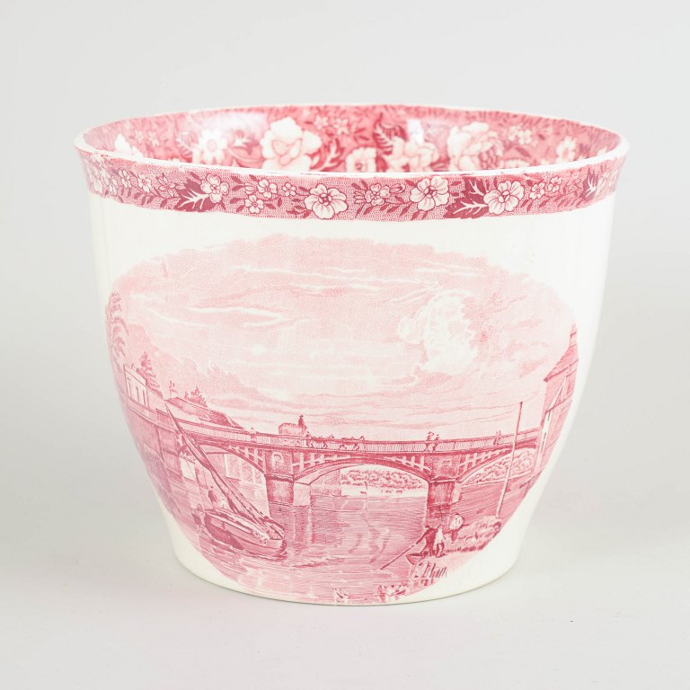 Palissy Pottery, flower pot holder.