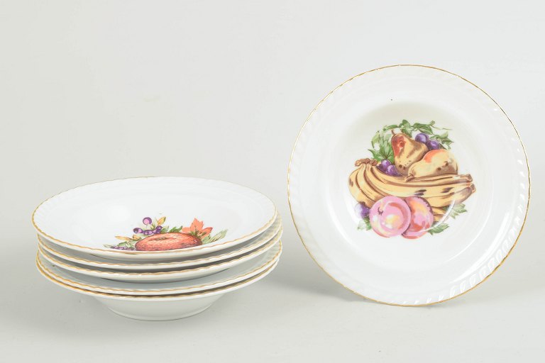 European porcelain maker, set of 6 bowls.