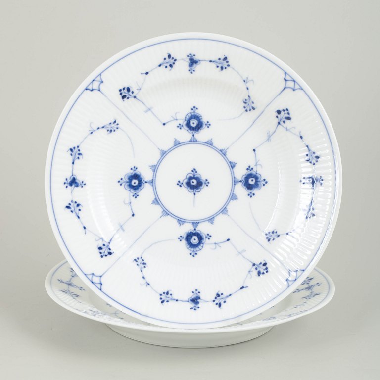 Royal Copenhagen Blue Fluted Plain, set of two dinner plates.