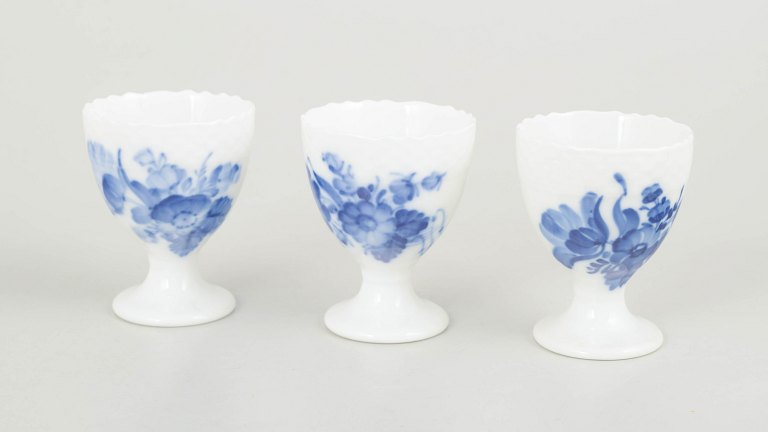 Royal Copenhagen, Blue Flower Curved set of three egg cups.