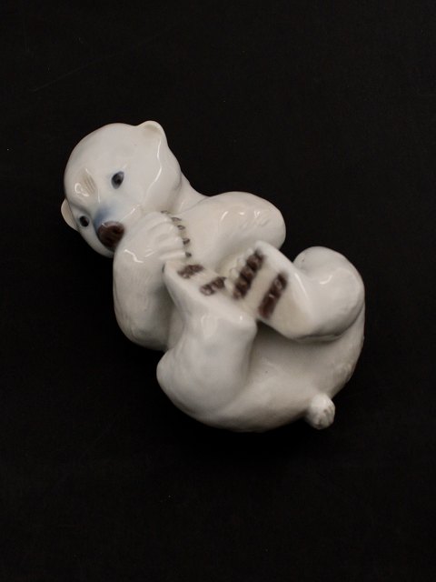 B&G figure polar bear young 2538