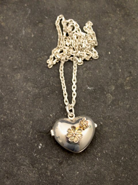 Sterling silver heart pendant