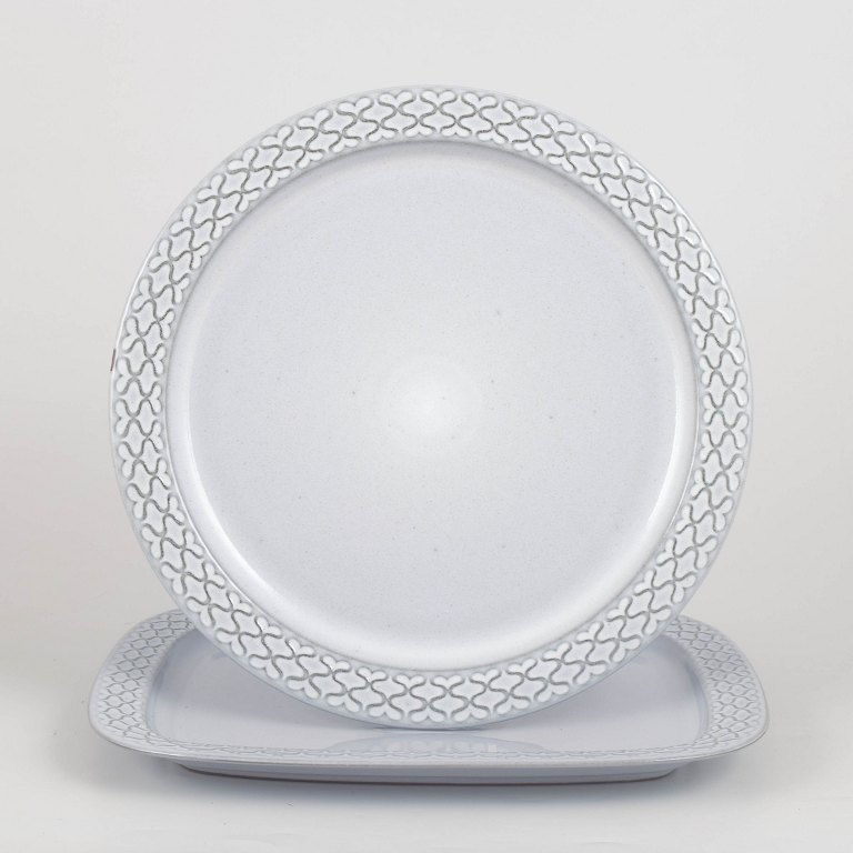 Jens Harald Quistgaard for Kronjyden / Bing & Grøndahl, pair of serving dishes.