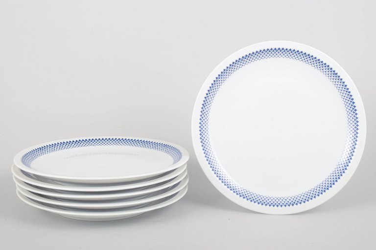 Lyngby/Danild, set of six dinner plates.