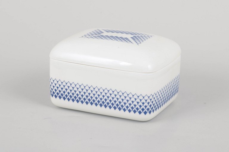 Lyngby/Danild, lidded butter jar.