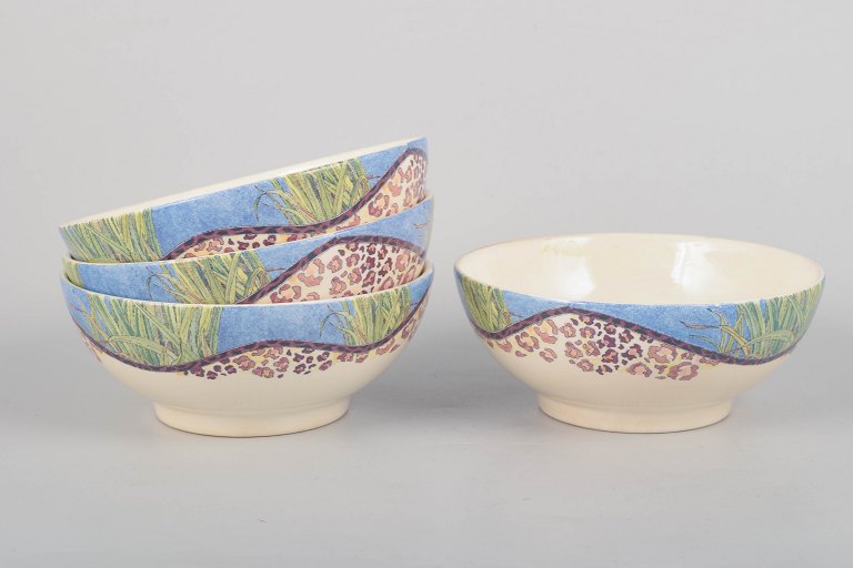 Gien "Savane", set of four bowls.