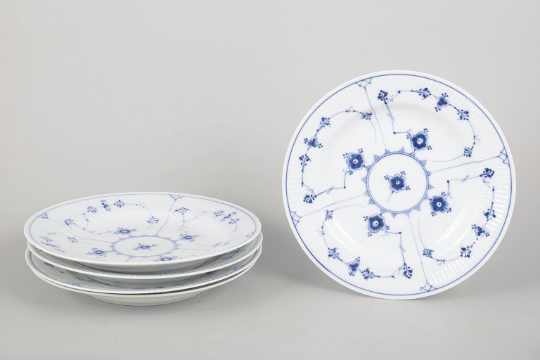 Royal Copenhagen, set of five Blue Fluted Plain dinner plates.