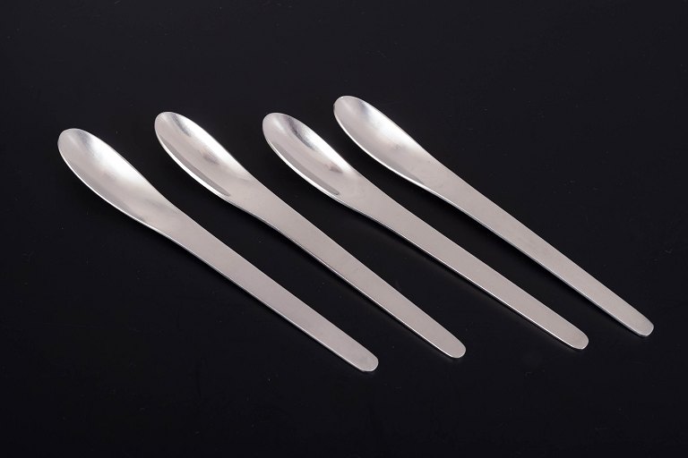 Arne Jacobsen for Georg Jensen, set of four demitasse spoons.