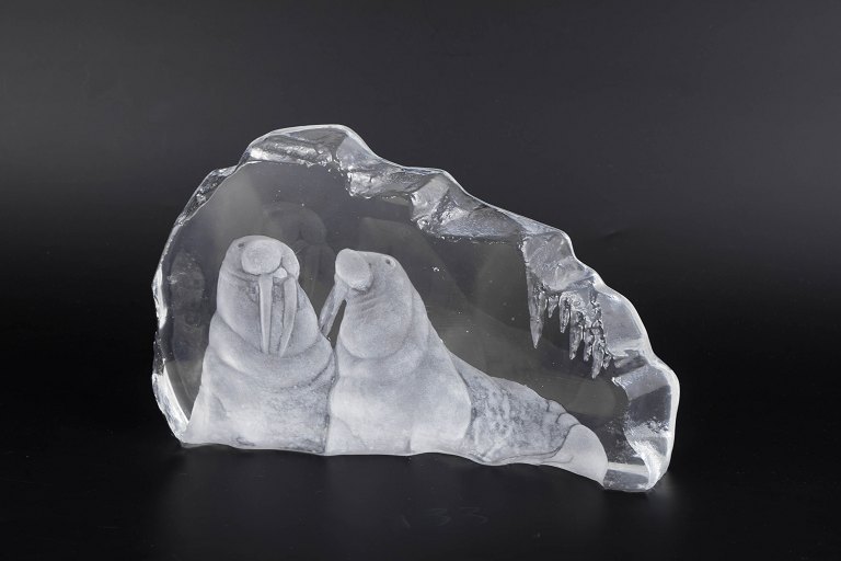 Mats Jonasson for Kosta Boda, walrus art glass sculpture.