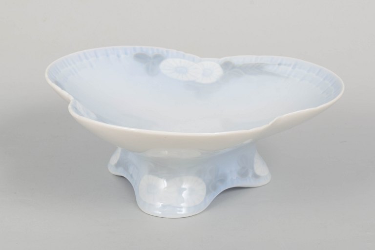 Royal Copenhagen Midsummer Night’s Dream, small compote.