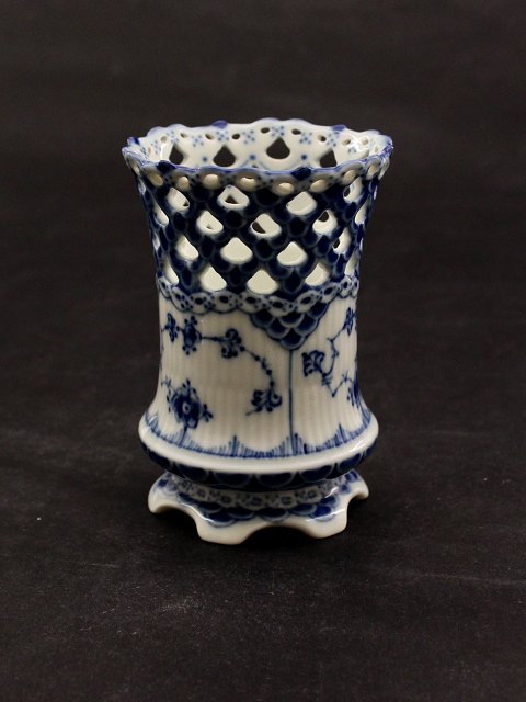 Royal Copenhagen blue fluting full lace vase 1/1016