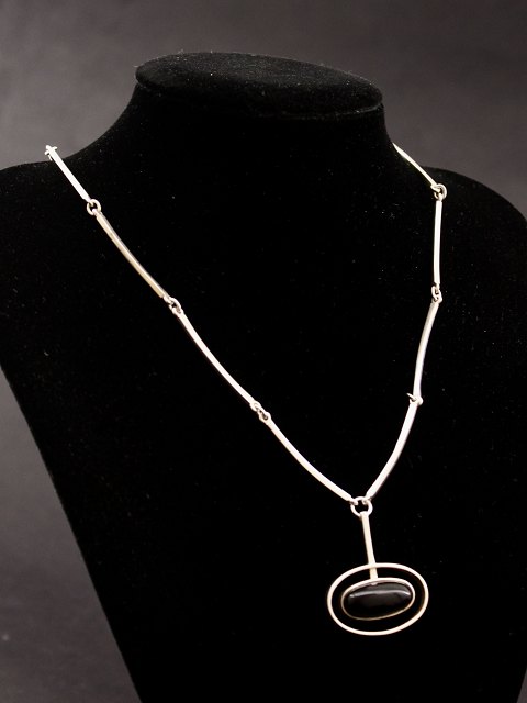 Sterling silver necklace with onyx